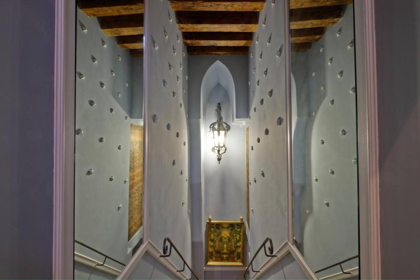 Campanile Alla Canonica Design House Венеция Екстериор снимка