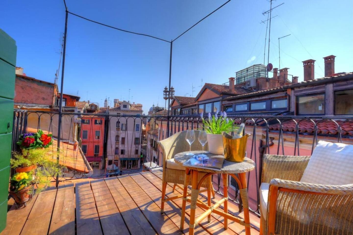 Campanile Alla Canonica Design House Венеция Екстериор снимка